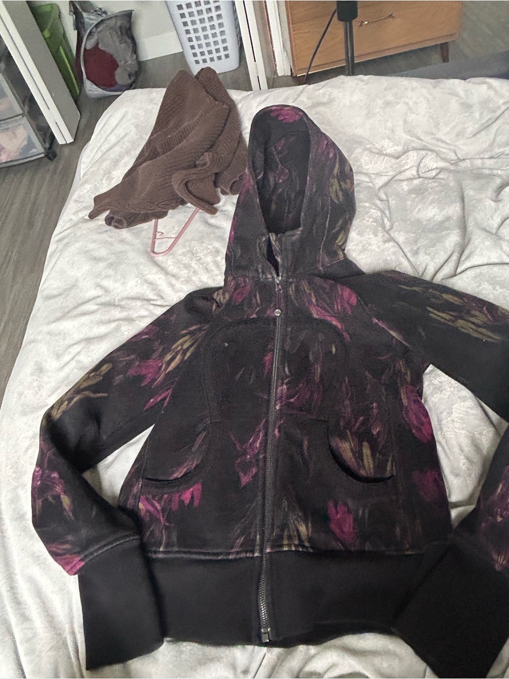 Scuba hoodie